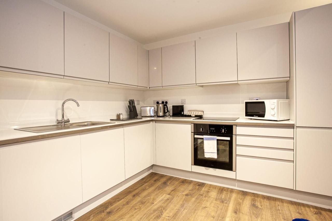 Stunning 1 Bedroom Apartment In A Converted Printing Press Manchester Esterno foto